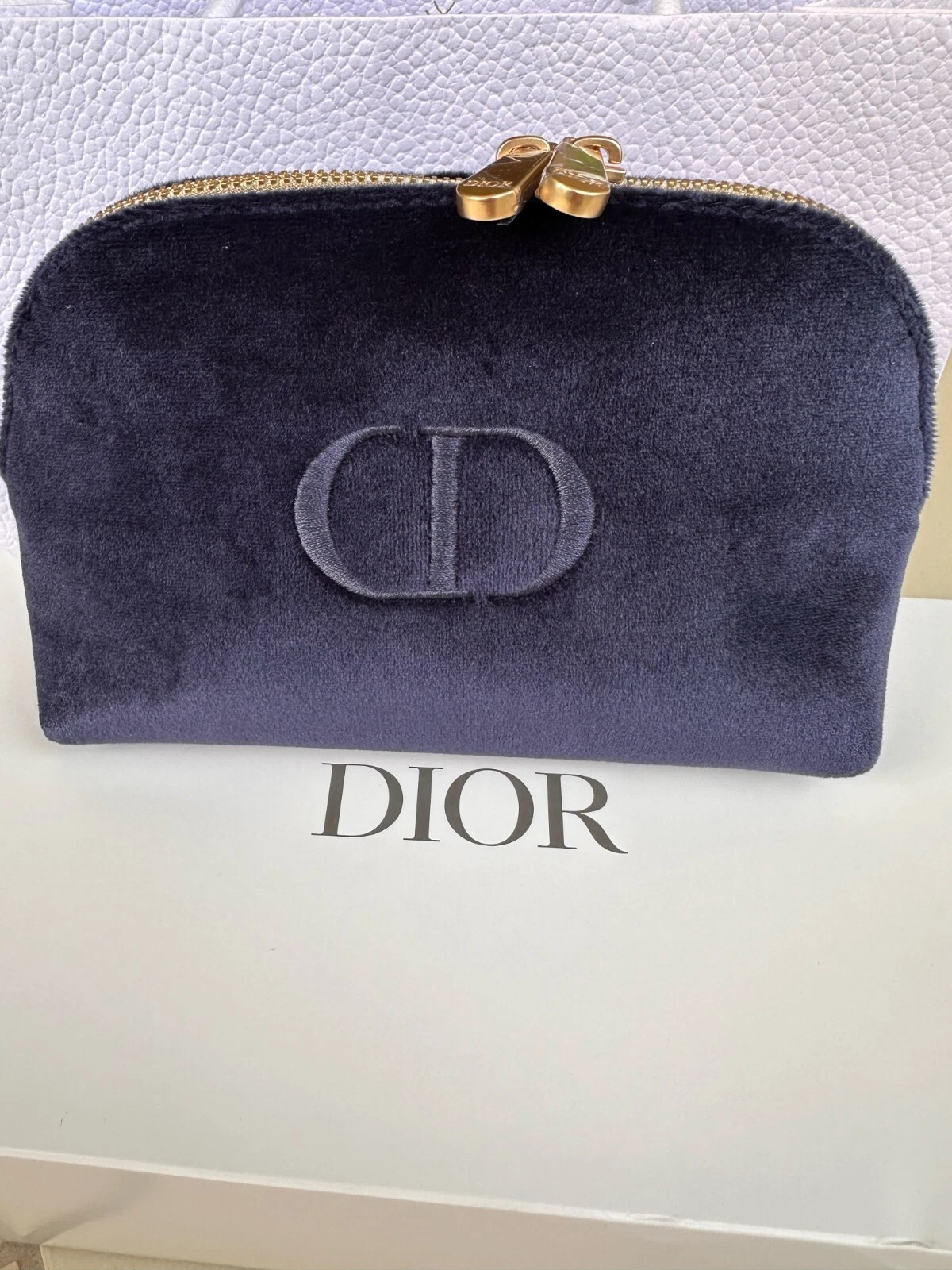 Sac à cosmétiques Christian Dior pochette noire neuf dans sa boîte cadeau 12x18x6,5 cm