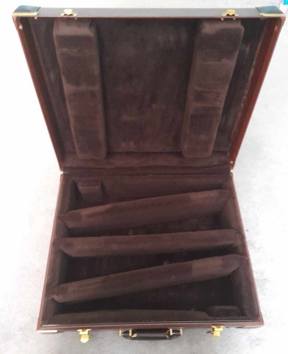 Bach Selmer quadruple trumpet case in light brown - Picture 2 of 7