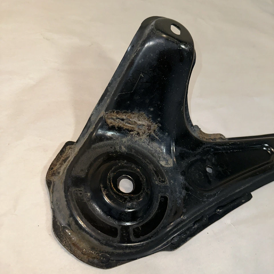 Soporte de soporte de base de motor trasero derecho Toyota Sienna 2011-2020 5102408040 Foto 2 de 4