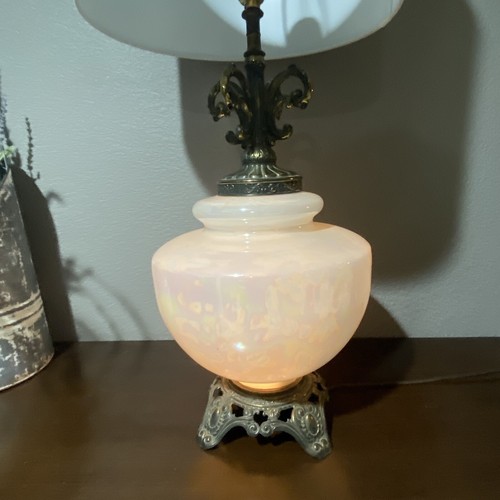 Pearl Iridescent Lamp Opalescent Hollywood Regency Mid Century Vintage Oversize - Picture 5 of 19
