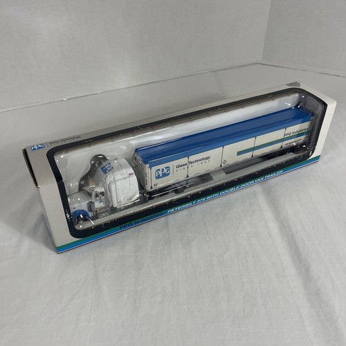 SpecCast 32923 PPG 1:64 Peterbilt 379 Double Door Van Trailer Die Cast - Picture 16 of 16