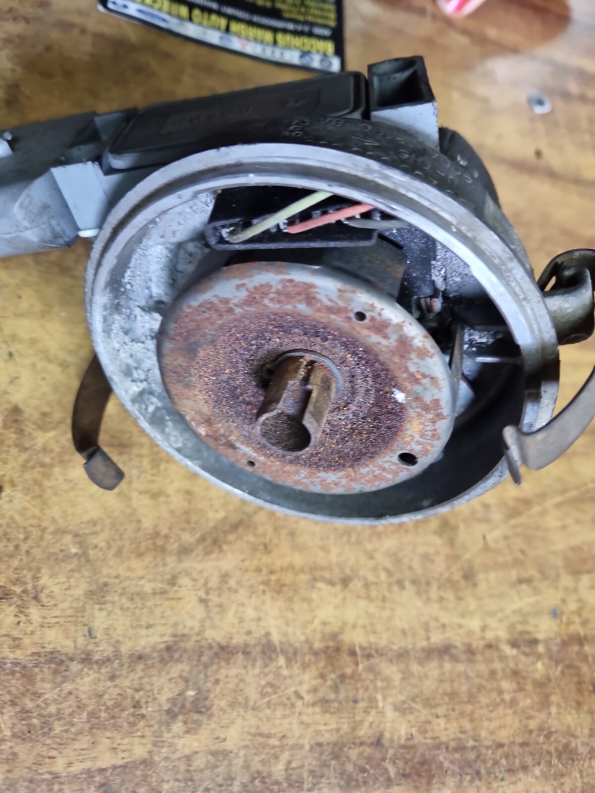 FORD EAEL FALCON 4.0l MULTI POINT DISTRIBUTOR GENUINE 9230065605 eBay