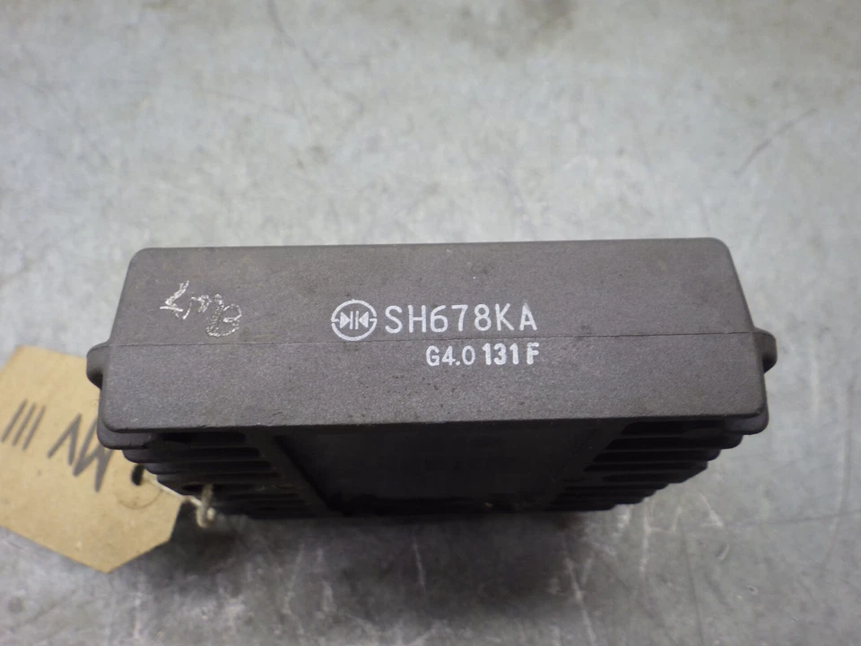 MV Agusta Brutale Dragster 800 Regulator Rectifier MV111 - Image 3 of 4