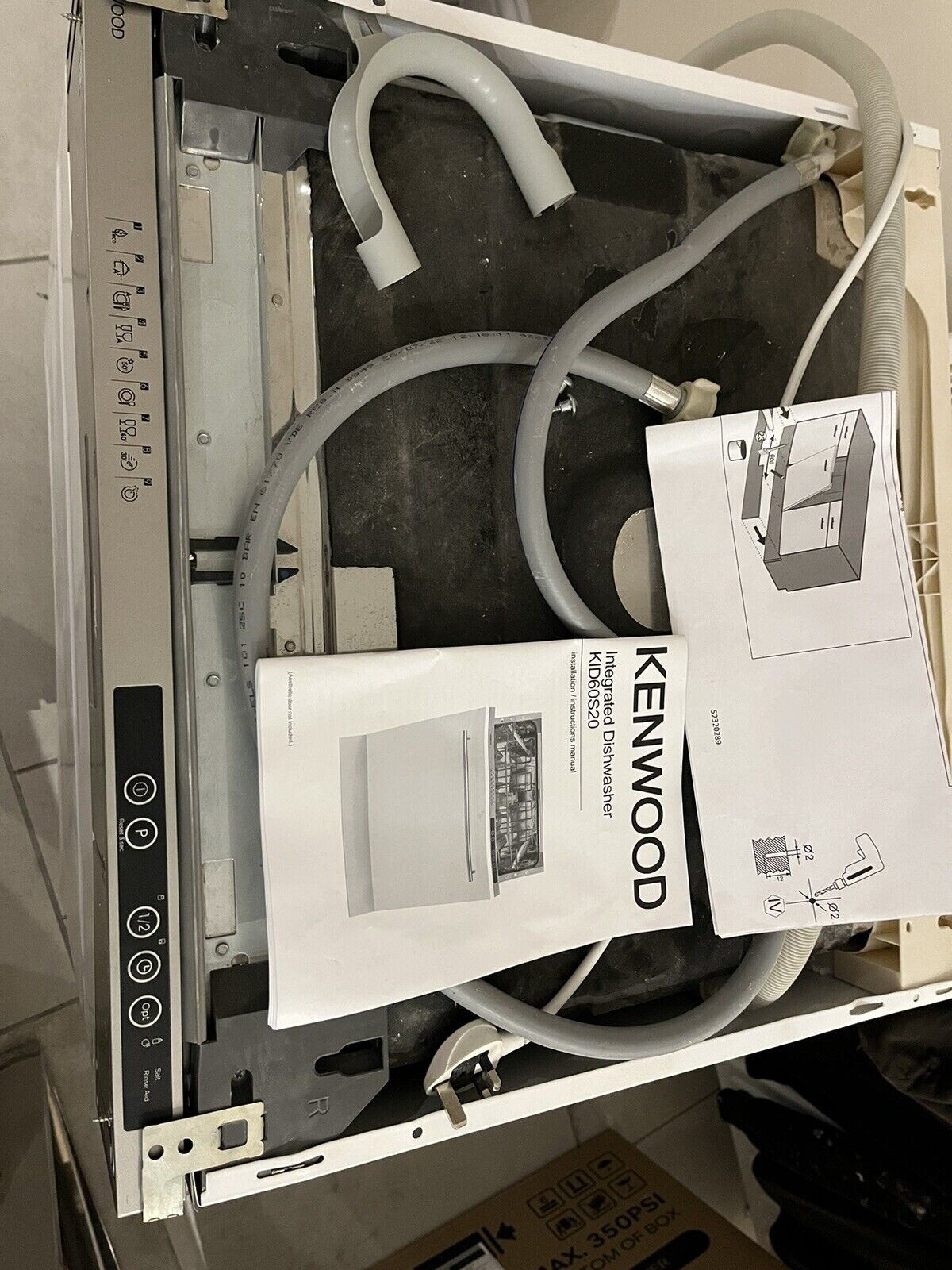 KENWOOD KID60S20 Fullsize Fully Integrated Dishwasher used