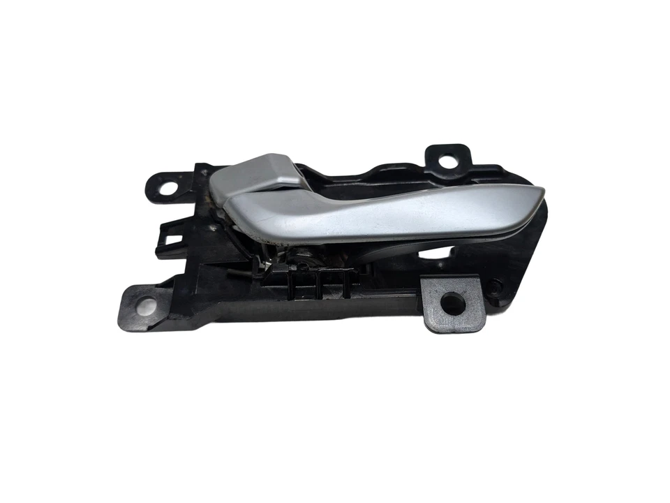 Manija interior de la puerta trasera izquierda lado del conductor Hyundai Santa Fe 2013-2016 OEM Foto 2 de 4
