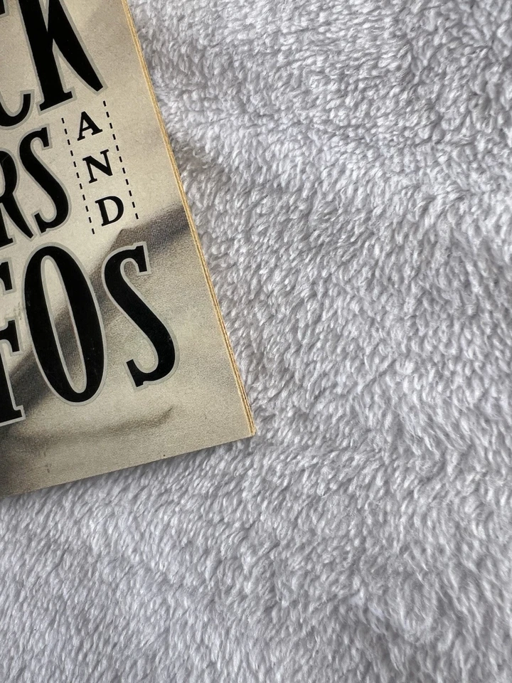 Vintage X-Files "Under Cover" Rolling Stone Magazine Issue 734, May 16, 1996 - Image 4 of 4