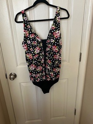 swimsuit-Venus Black with polka dots, Size 20 100% Polyamid. hand wash, line dry