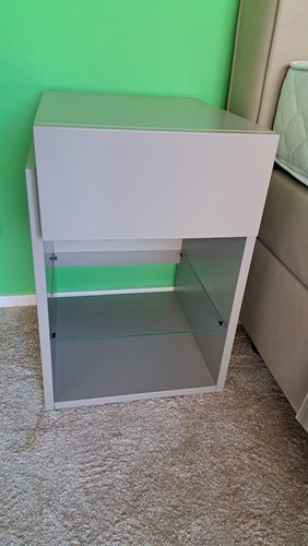 Unbenutztes komplettes Schlafzimmer: el.Boxspringbett/Kleidersch./Kommode/2Käst. - Bild 3 von 12