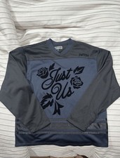 Kith Mens Mesh Jersey T-Shirt V-Neck Long Sle...