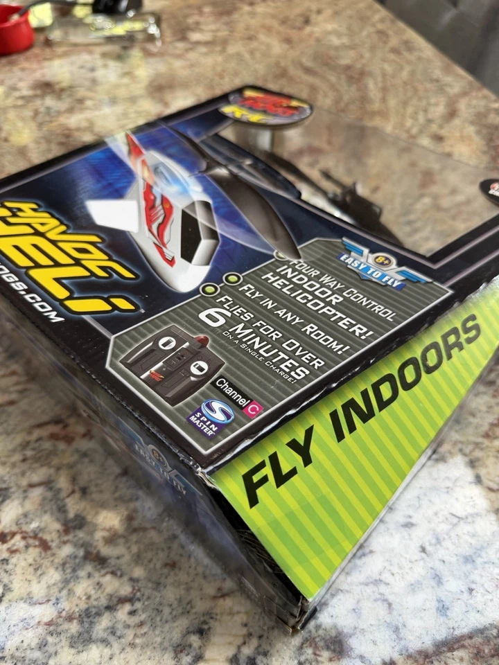 Air Hogs RC Havoc Heli Lightweight Radio Controlled Helicopter Remote Control - Image 4 of 4