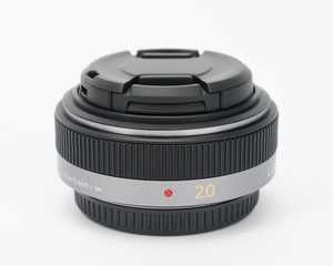 Panasonic Lumix G 20mm f/1.7 ASPH. Micro Four Thirds Pancake Lens (Grey, H-H020)