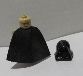 LEGO Star Wars Imperial Shuttle (Set 7166) + Emperor Palpatine