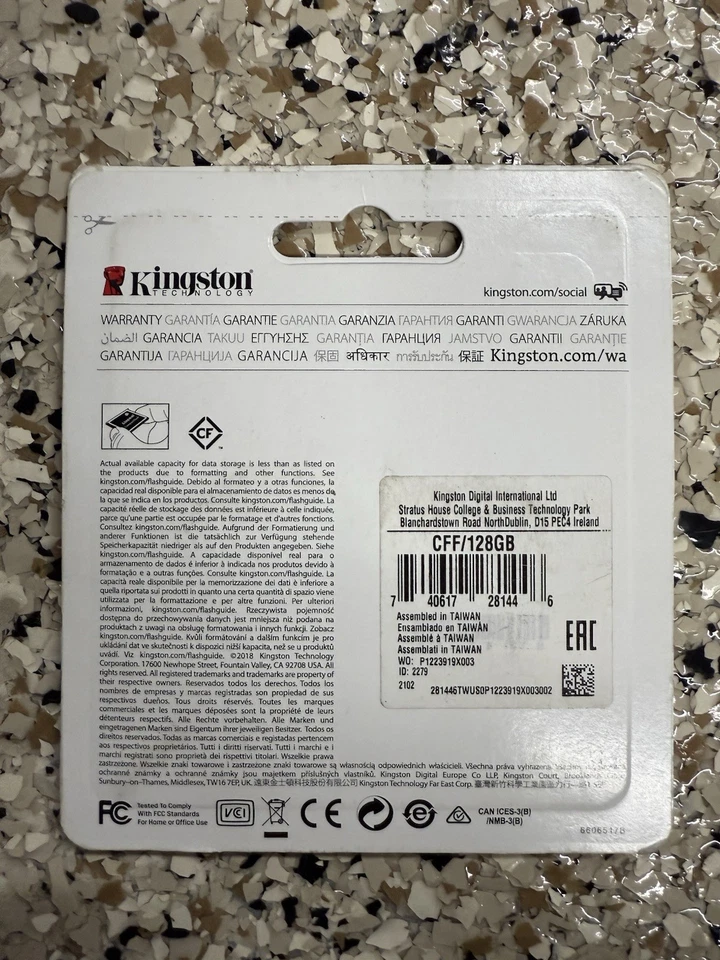 Kingston 128GB Canvas Focus Compact Flash  CF Memory Card - Image 2 of 2