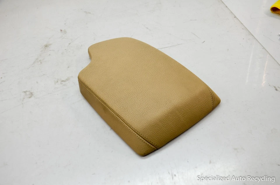 2015 BMW 335i OEM CENTER CONSOLE LEATHER ARMREST - Image 2 of 4