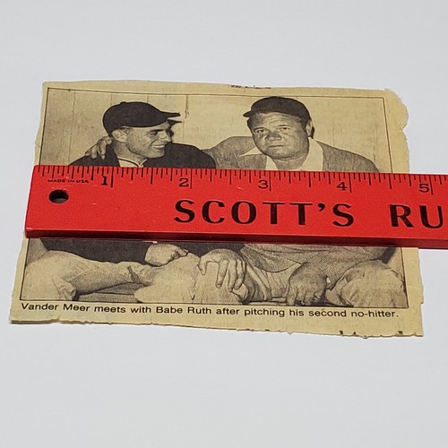 John Vander Meer Meets Babe Ruth Newspaper Clipping - Picture 5 of 14
