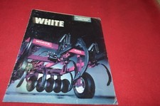 White Tractor 445 Combination Chisel Plow Dealer's Brochure GDSD7