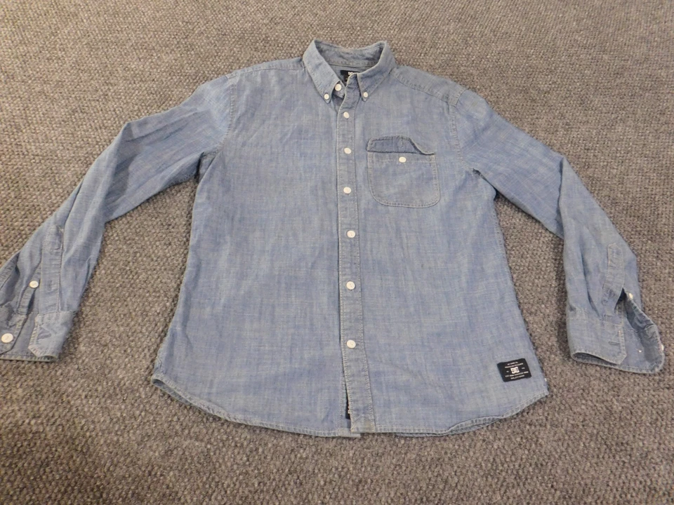 dc shoes shirt small men denim skater button up blue retro classic pocket - Image 4 of 4