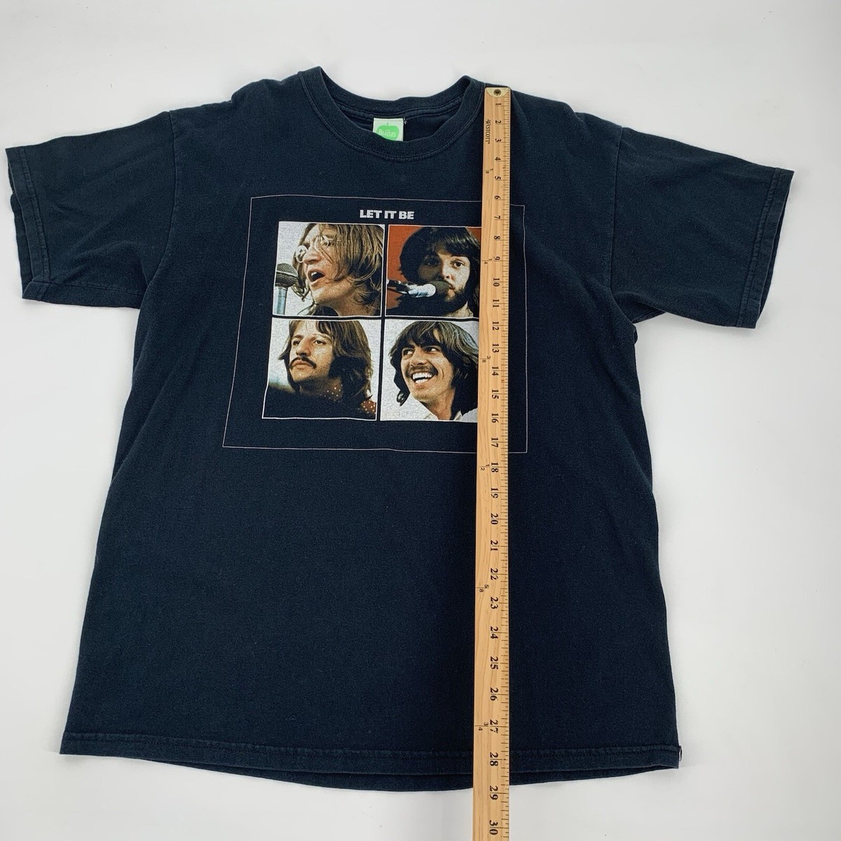 Y2K 2005 The Beatles Let It Be Short Sleeve T-Shirt Large Mens