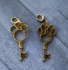 2 Pc Gold Mickey  Minnie Mouse Key Shaped Charm Zipper Pulls  Keychain Add Ons
