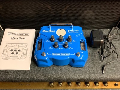 Damage Control Glass Nexus Effektpedal Effect Strymon Reverb Delay Phaser Flange