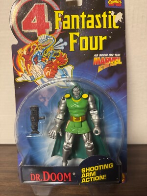 Vintage Fantastic Four Dr. Doom Shooting Arm Action ToyBiz 1994 NIB Sealed