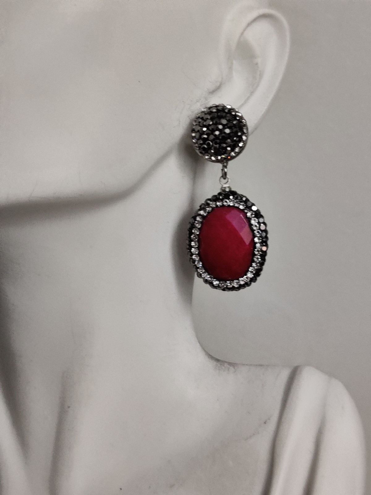 Sparkly Simulated Faceted Ruby and Marcasite Ston… - image 8