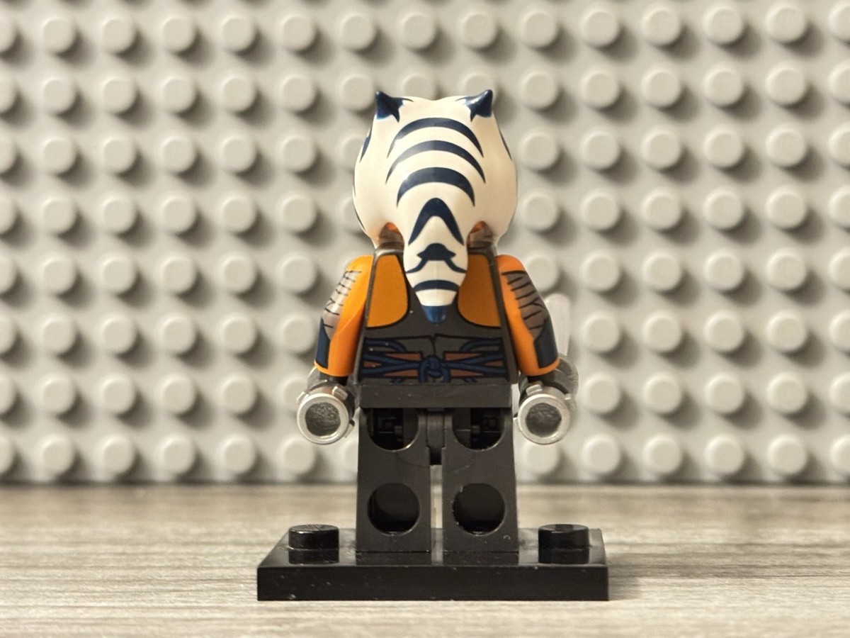 LEGO Star Wars Ahsoka Tano Minifigure Adult Printed Arms W