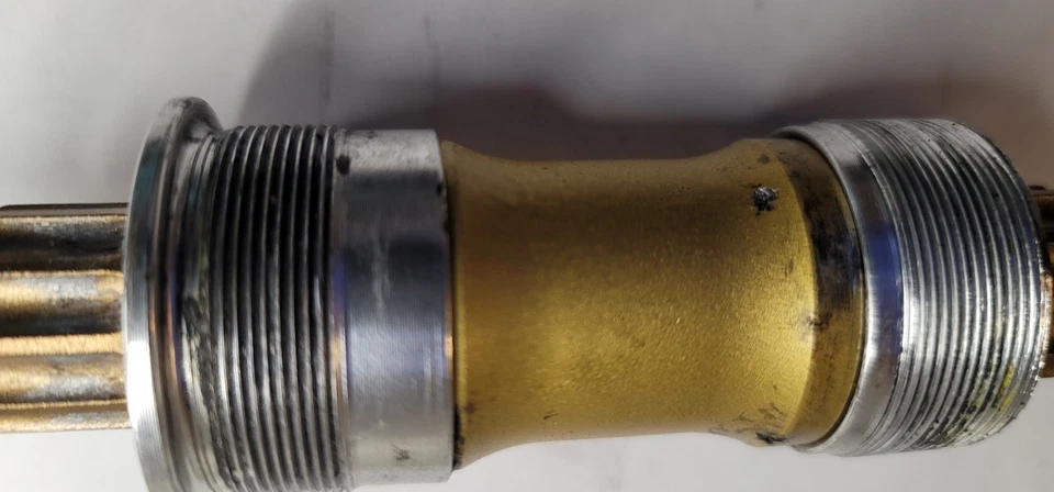 FSA Platinum- Ti and Magnesium Bottom Bracket English Threading Road 110 mm - Image 4 of 4