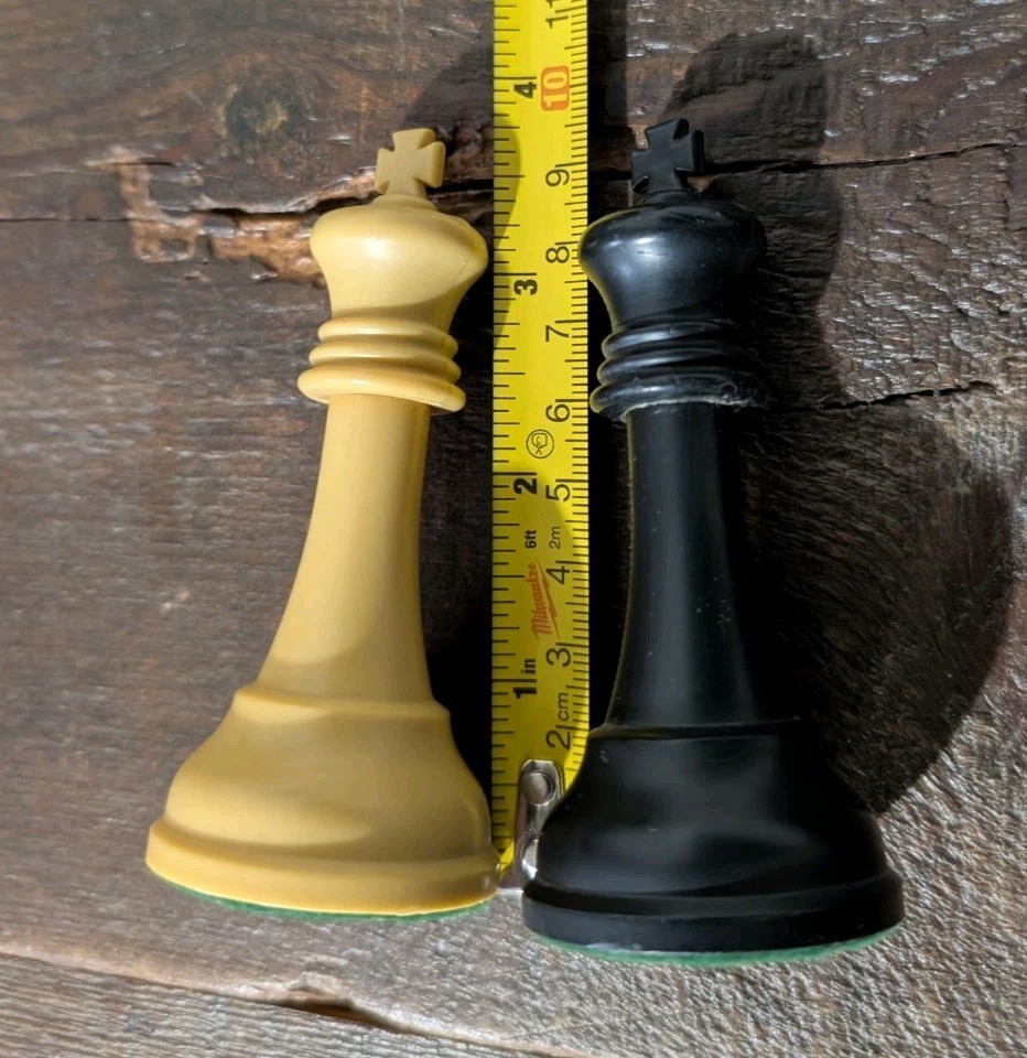 DRUEKE Simulated Wood Chess Pieces Heavy Weighted King 3.75" Vintage EXCELLENT