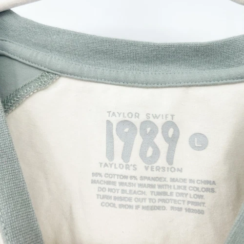 Taylor Swift Womens 1989 Blank Space Magic Madness Heaven Sin Baby Tee Size L - Picture 5 of 6