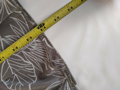 Women's Folia Skirt - Size 11 - Gray/White - Floral Pleated Side Zip - Picture 6 of 8