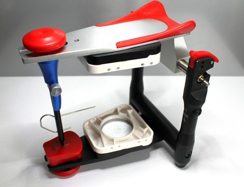 articolatore dentale + 10 Base modelli AZANDENT+ altro placchete accessori - Foto 8 di 9