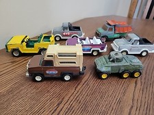 Vintage Tootsie Toys Larger Camper Truck, Jeeps, Tank, Dump Truck Metal Lot Of 7