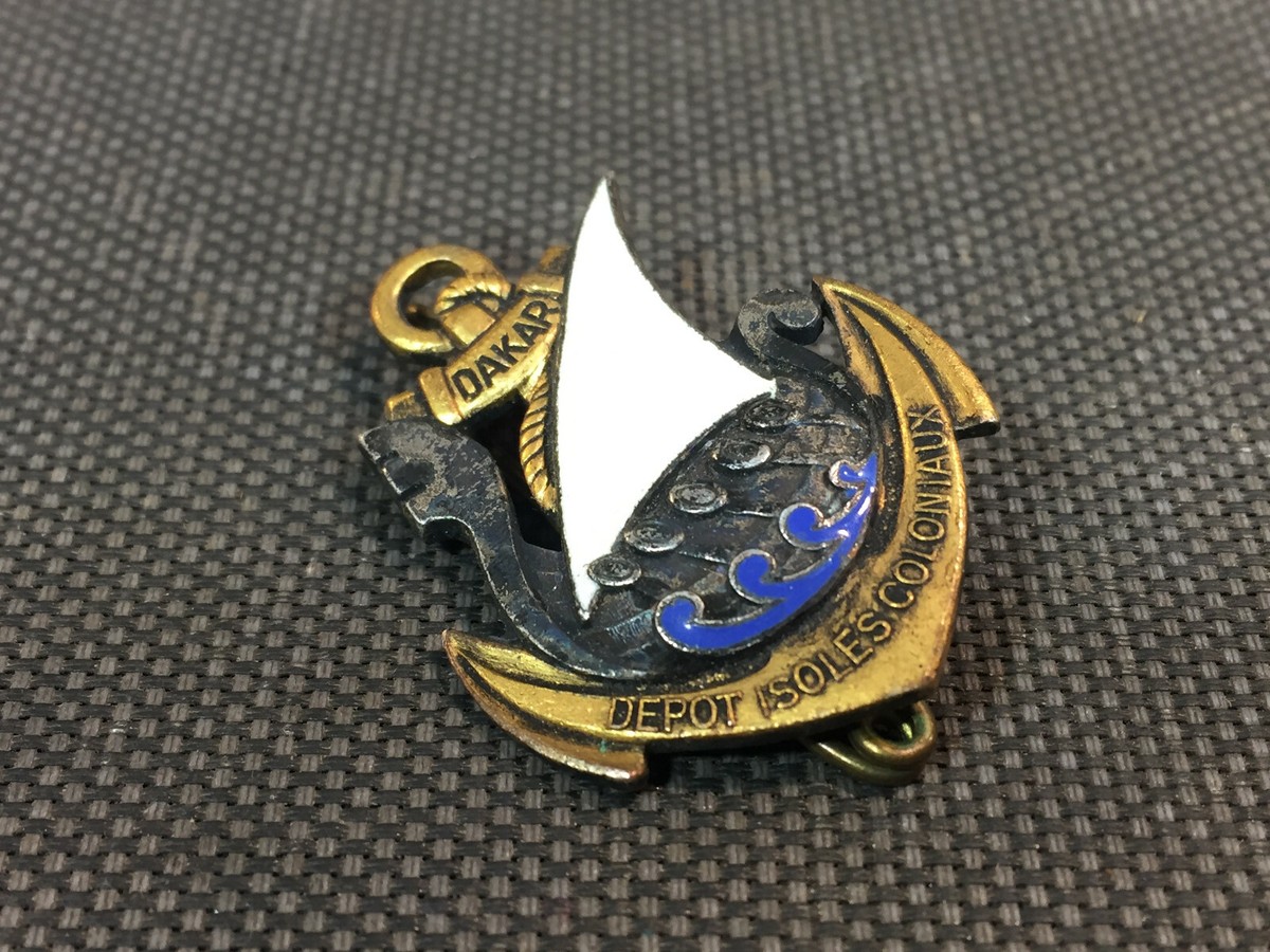 Insigne Militaire Ancien – Pucelle Dragon Marine (Tunisie/Afrique Du Nord)