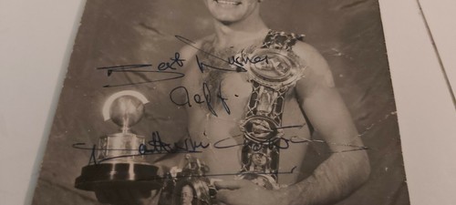 VERY RARE WALTER MCGOWAN HAND SIGNED PHOTO WITH COA - Picture 2 of 3