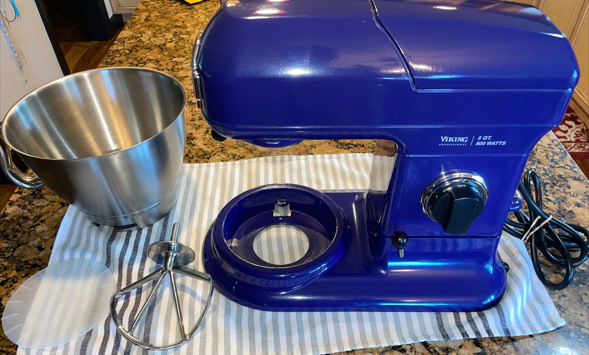 Viking Blue Professional Stand Mixer 5 Quart VSM500 Mixing Viking Blue Professional Stand Mixer 5 Quart VSM500 Mixing