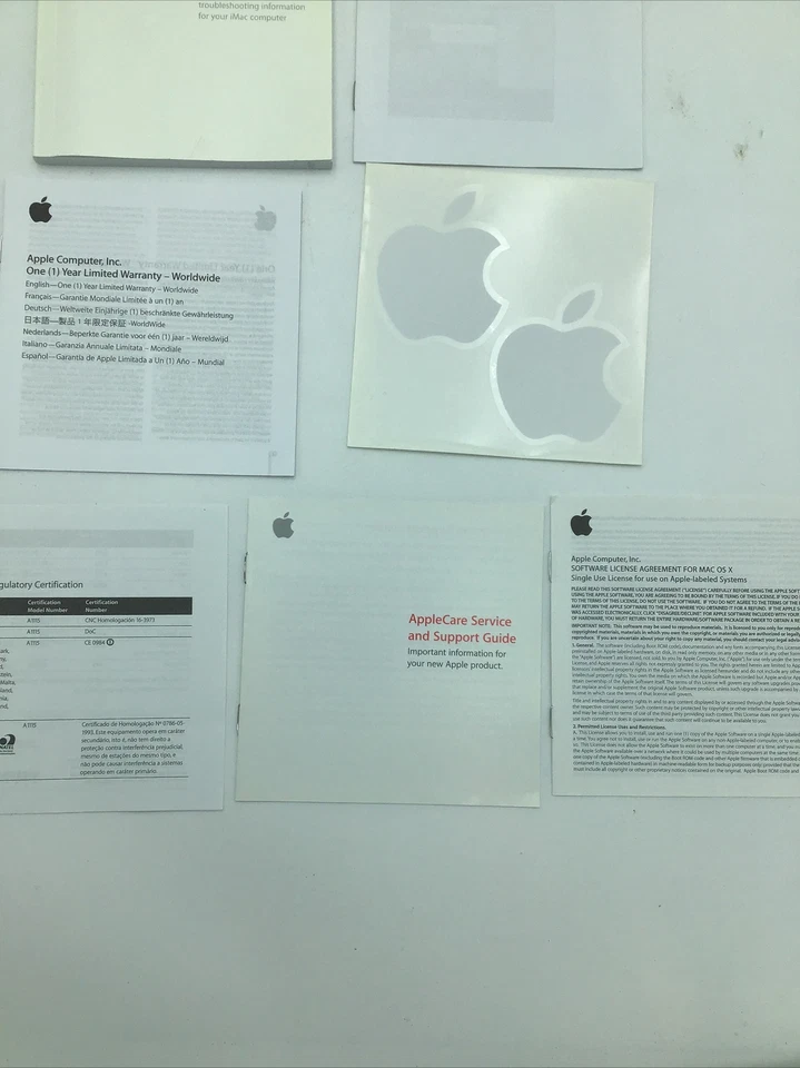 Apple iMac 2006 User's Guide Manual With Apple Stickers. - Image 3 of 4
