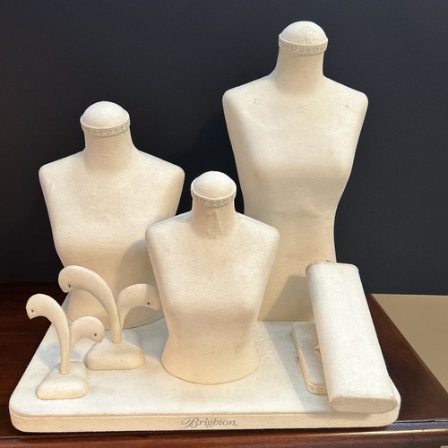 Brighton Large Jewelry Display Stand For Necklaces 3 Busts, Earrings