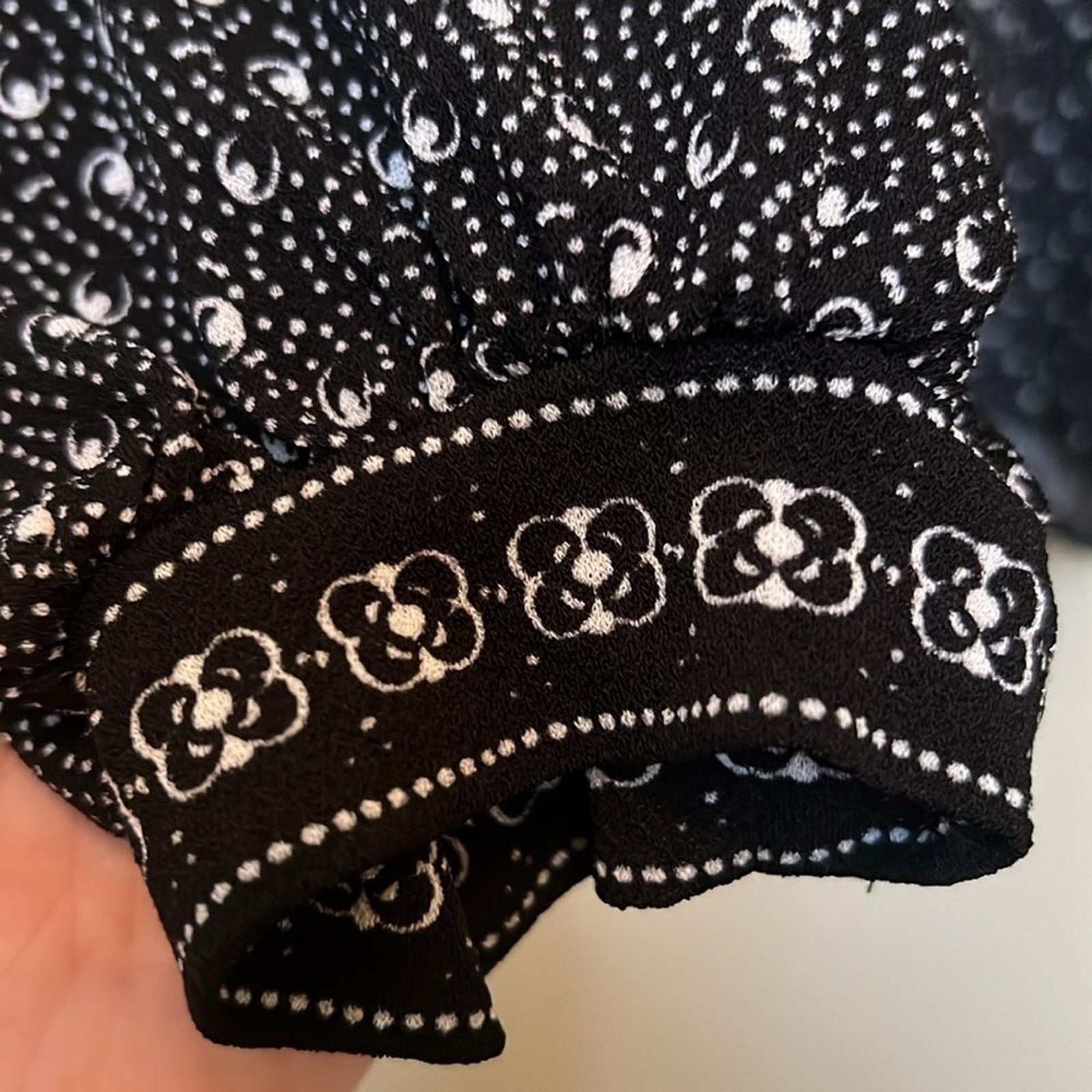 Max Studio Black White Patterned Long Sleeve Plus… - image 5