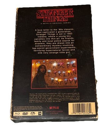 Stranger Things: Season One: 4-disc DVD/Blu-Ray Collectors Edition