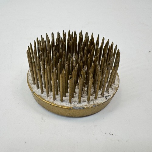 Vintage Green Metal 2" Round Shape Spiked Flower Frog Holder - 0.5 Lbs