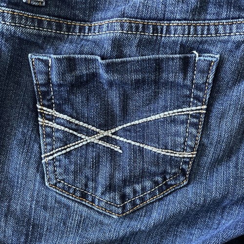 Aeropostale Short Shorts Women's Size 1/2 Blue Stretch Preppy Frayed Hem Rolled - Picture 12 of 13