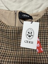 CIDER - BOAT NECK HOUNDSTOOTH BELTED DRESS - Size S - NEW