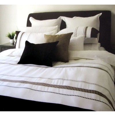 Matrix Quilt Cover Set by Manhattan