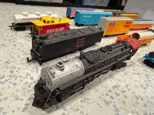 LOT: Vintage HO Model trains and cars Bachmann / Tyco