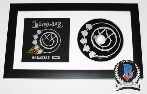 MARK HOPPUS SIGNED FRAMED BLINK-182 GREATEST HITS CD COVER ALBUM BECKETT COA