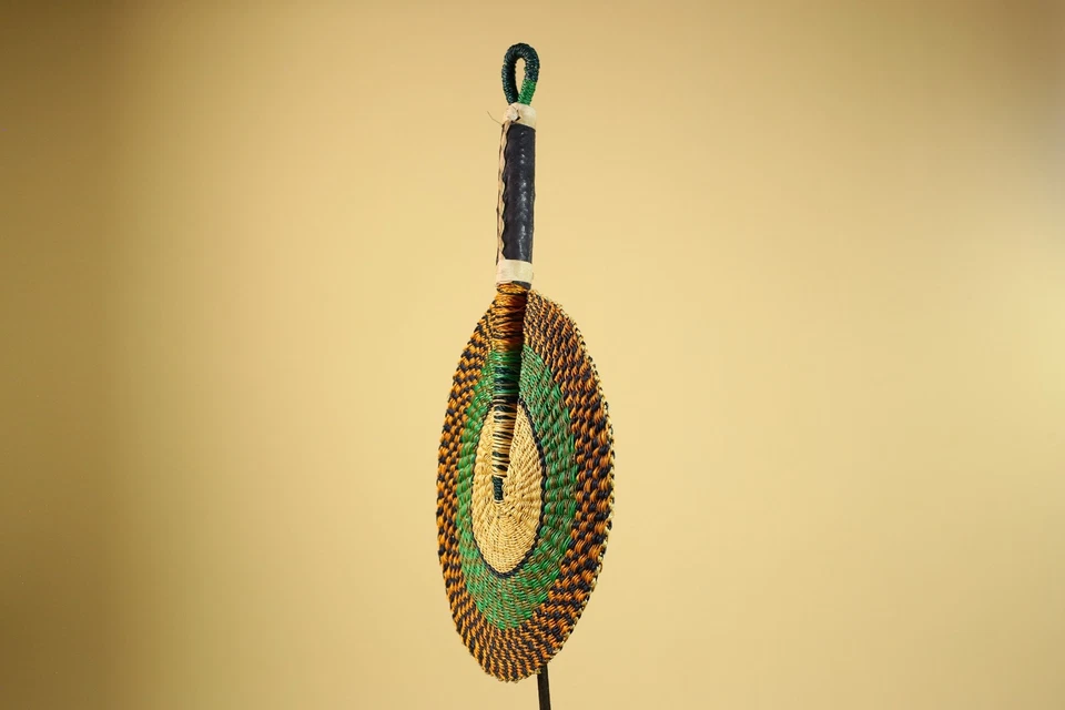 Abanico Tejido Africano Paja Bolga Artesanal Verde Amarillo Tribal Arte Decoración -G5933 Foto 3 de 4