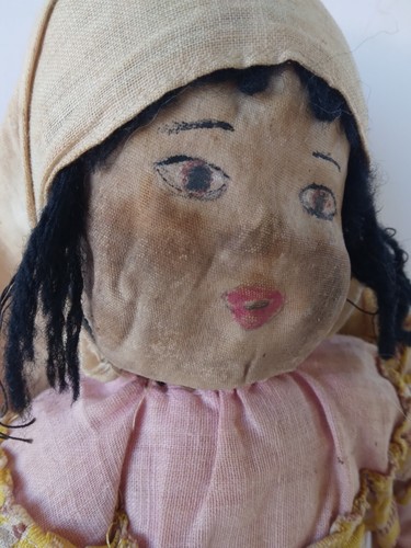 Antique Cloth Doll Hand Painted Folk Art Oil Cloth Doll - Bild 4 von 15
