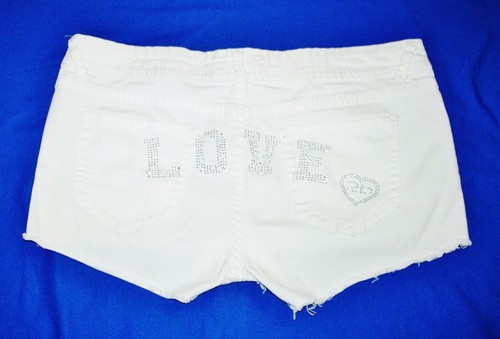 2b BEBE CUT OFF STYLE SILVER RHINESTONE BOOTY LOGO WHITE SHORT SHORTS STRETCHY 9 - Picture 5 of 16