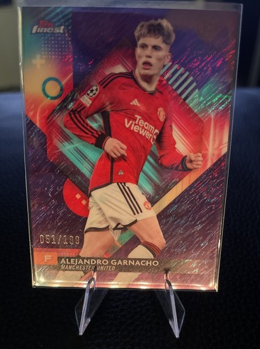 Topps Finest UCC 23/24 - Alejandro Garnacho /199 Purple Shimmer, Man United - Bild 1 von 3